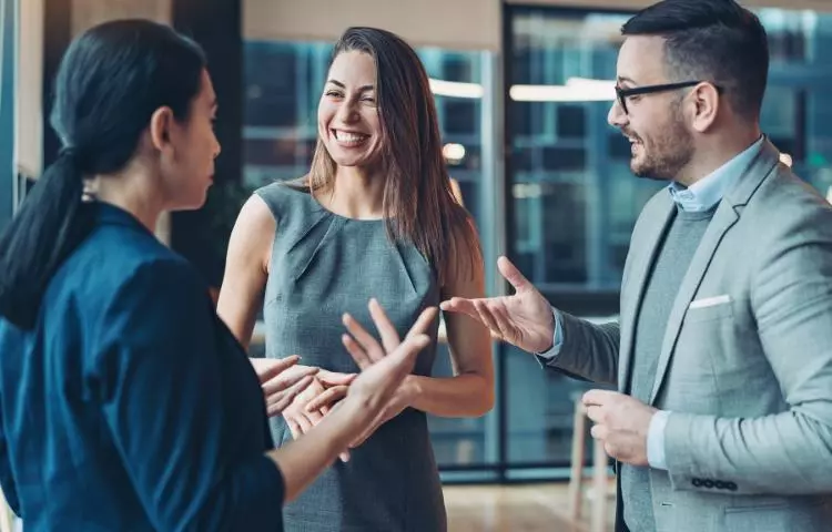 5 dicas para ajudá-lo a fazer networking com benefícios